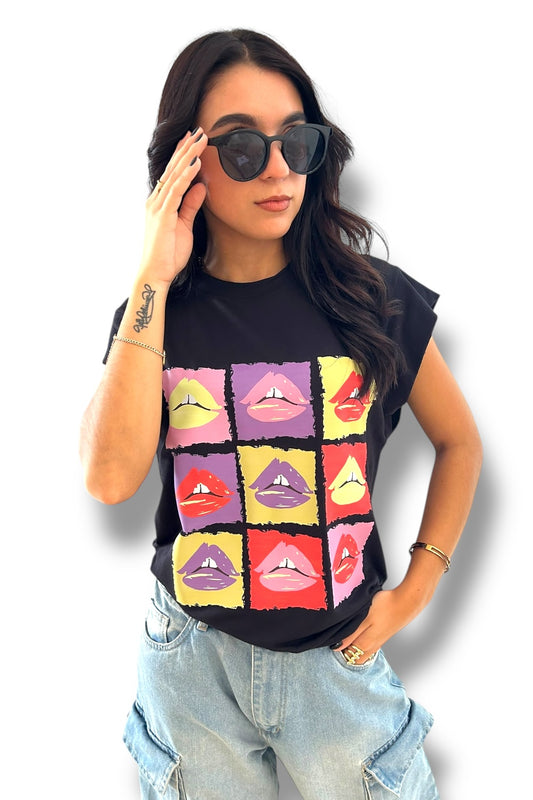 T-Shirt Black Kisses