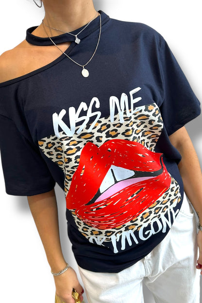 T-Shirt Kiss Me